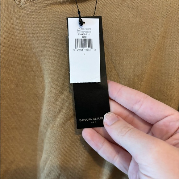 Banana Republic Forever Sweater Beige Size Large NWT - Picture 4 of 6